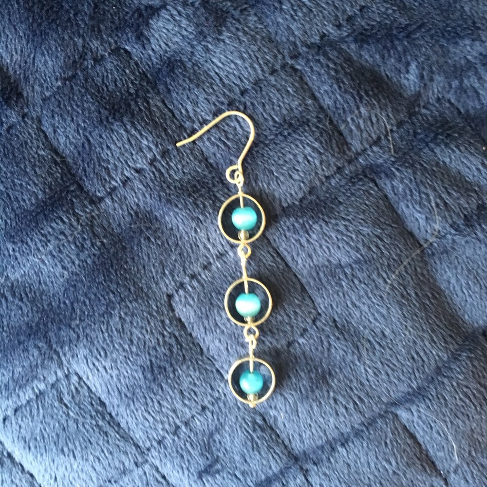 Dangle Earrings - Picture 2 of 3